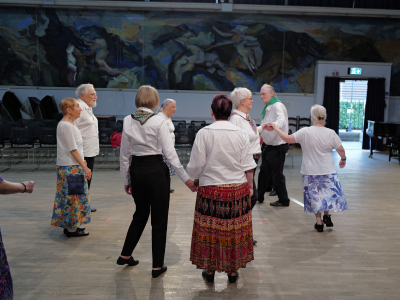 Students in a country dancing class